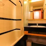 Aux Pieds, - 6 Pers, 1er Etage, 31m², Proche Commerces Et Esf - Fr-1-637-24 * ואל טורנס
