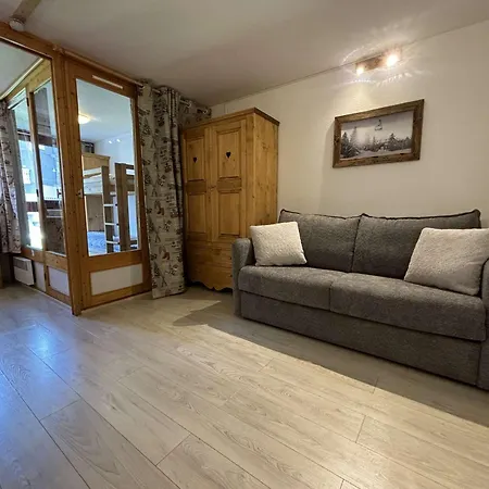 Appartement Aux Pieds, - 6 Pers, 1er Etage, 31m², Proche Commerces Et Esf - Fr-1-637-24