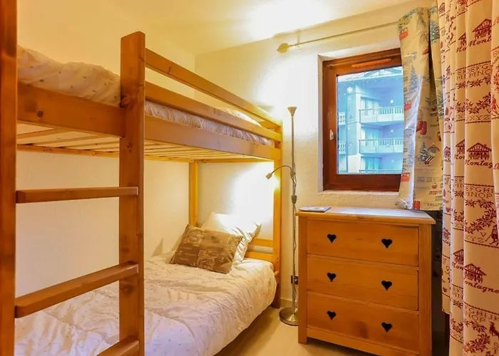 Appartement Aux Pieds, - 6 Pers, 1er Etage, 31m², Proche Commerces Et Esf - Fr-1-637-24 Val Thorens